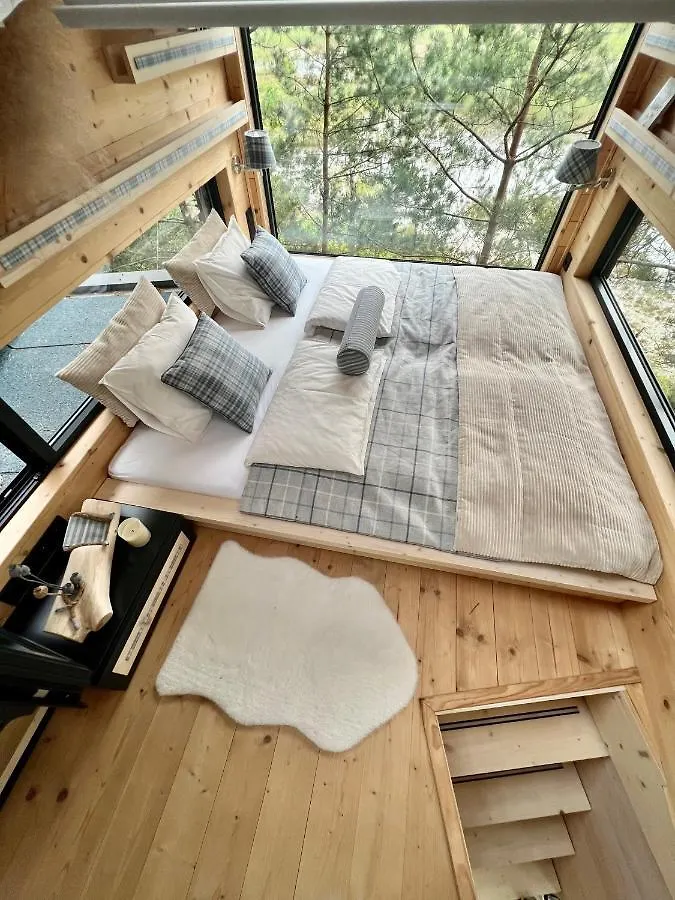 MY TREE HOME Warszawa, Macierowe Bagno Nocleg ze śniadaniem